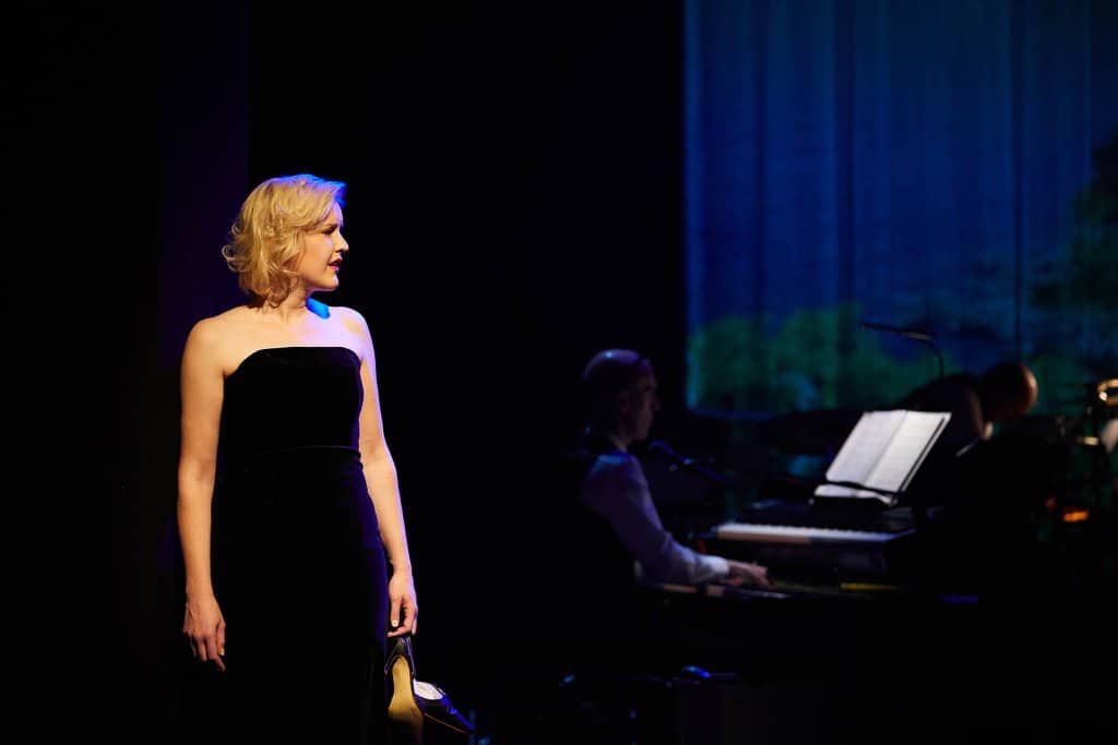 Leonie Meijer met pianist